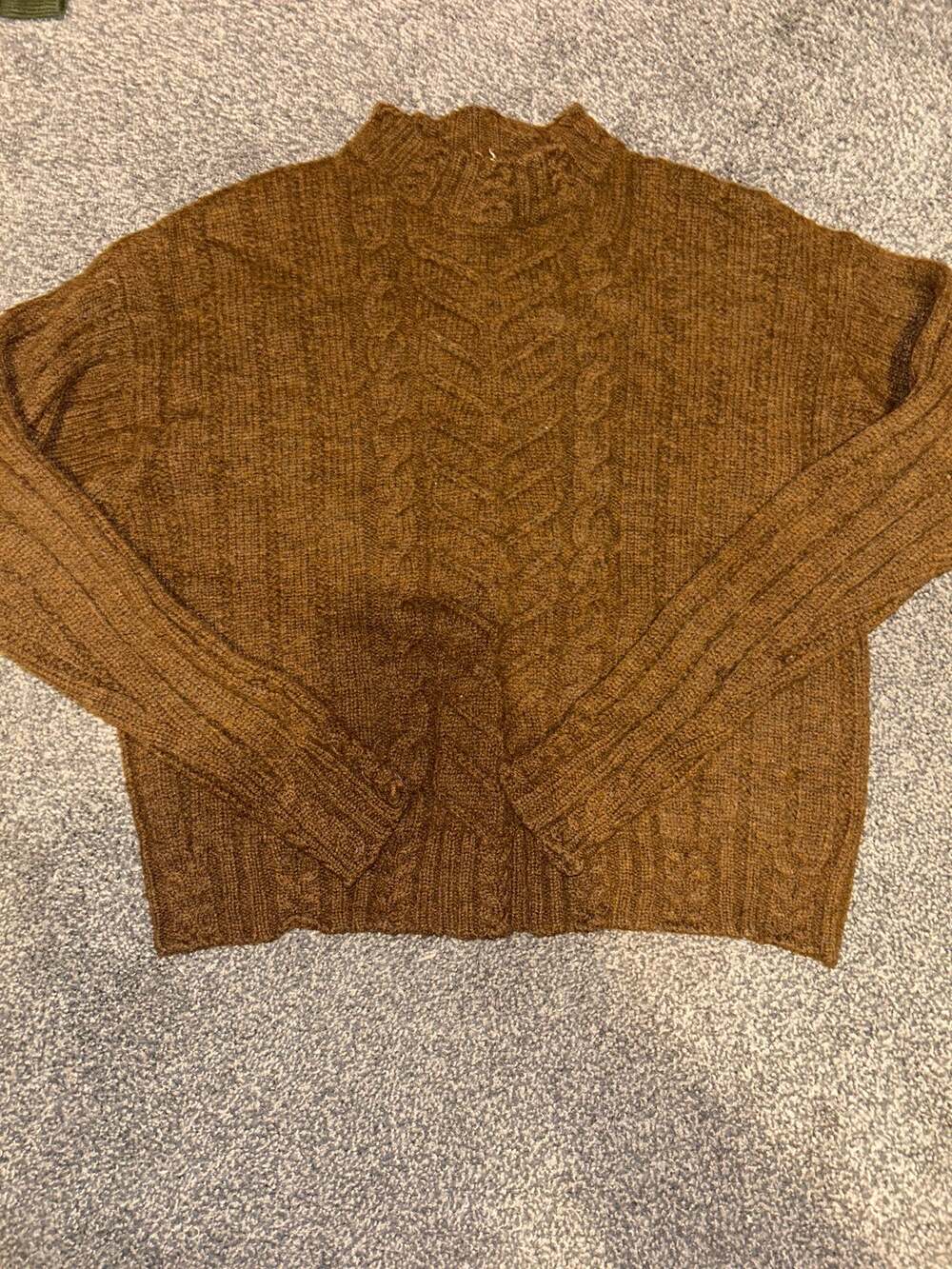 90s Eddie Bauer women’s small cable knit crew neck brown